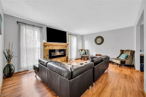 574 Kipling, Akron, OH 44311 photo 7