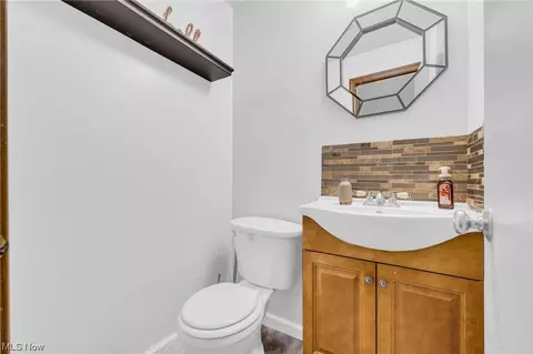574 Kipling, Akron, OH 44311 photo 17