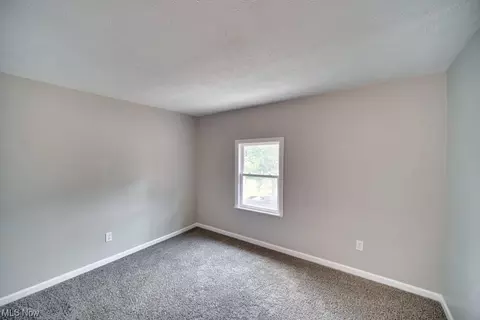 430 E 45th St, Lorain, OH 44052 photo 15