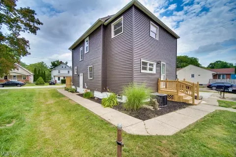 430 E 45th St, Lorain, OH 44052 photo 24