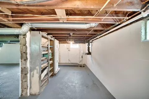 430 E 45th St, Lorain, OH 44052 photo 21