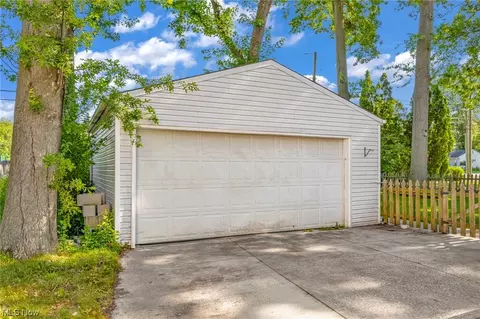 460 Colgate Ave, Elyria, OH 44035 photo 21