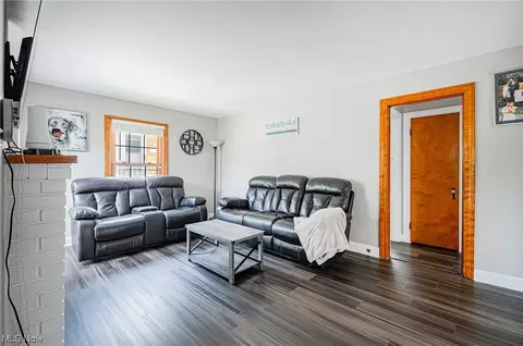 147 Shadyside Dr, Boardman, OH 44512 photo 8