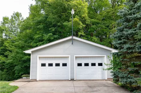 3231 Blake Rd, Wadsworth, OH 44281 photo 4