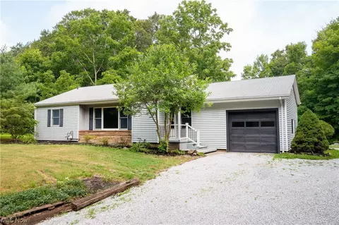 3231 Blake Rd, Wadsworth, OH 44281 photo 1