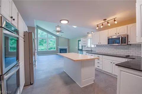 3231 Blake Rd, Wadsworth, OH 44281 photo 13