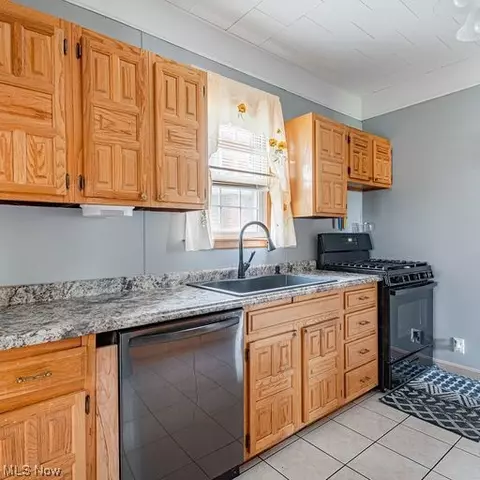 622 Garfield St, Struthers, OH 44471 photo 13