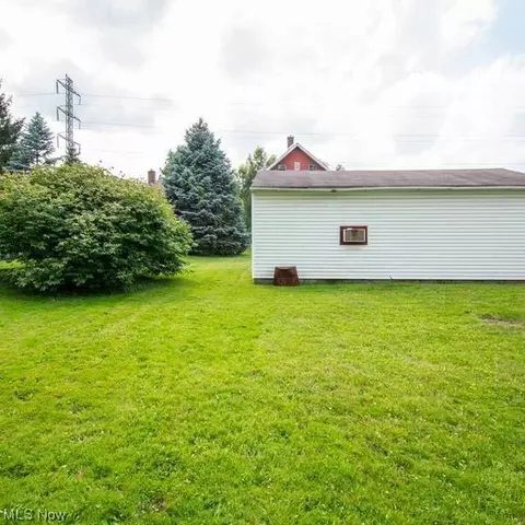 622 Garfield St, Struthers, OH 44471 photo 33