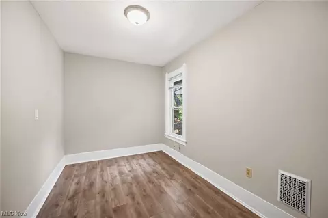 522 2nd St, Elyria, OH 44035 photo 27