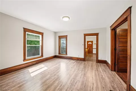 522 2nd St, Elyria, OH 44035 photo 13