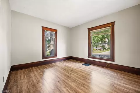 522 2nd St, Elyria, OH 44035 photo 15