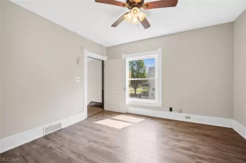 522 2nd St, Elyria, OH 44035 photo 25