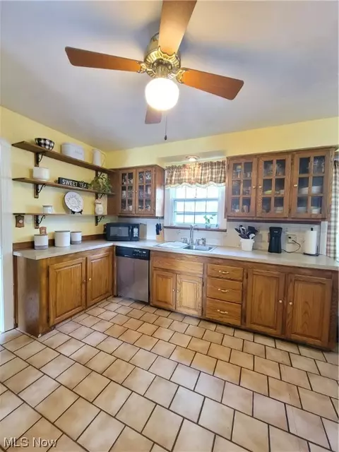6511 Pembrooke Pl, Boardman, OH 44512 photo 4