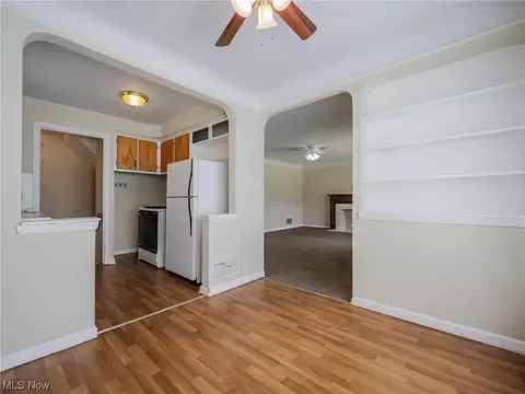 4514 Redfern Rd, Parma, OH 44134 photo 9