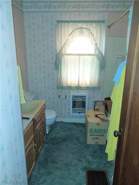 500 E 3rd St, Dover, OH 44622 photo 23