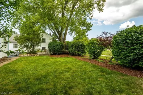 534 3rd St, Elyria, OH 44035 photo 33