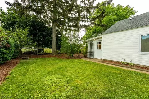 534 3rd St, Elyria, OH 44035 photo 31