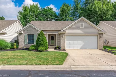 114 Stargate Dr, Elyria, OH 44035 photo 1