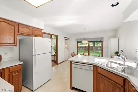 114 Stargate Dr, Elyria, OH 44035 photo 29