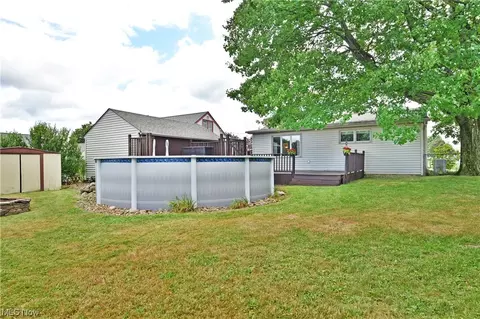 915 Garfield St, Struthers, OH 44471 photo 32