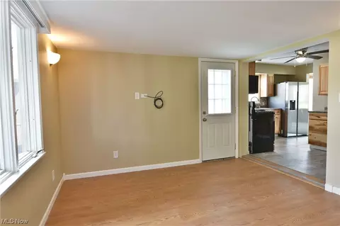 915 Garfield St, Struthers, OH 44471 photo 15