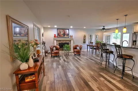 7360 Ohio St, Mentor, OH 44060 photo 6