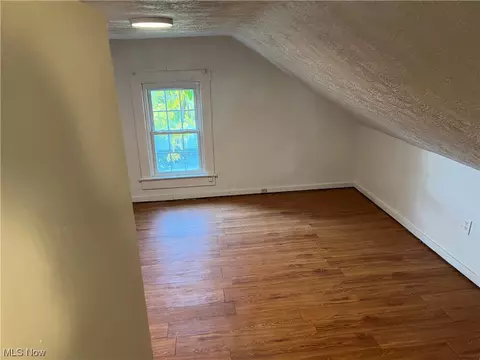 434 E Voris St, Akron, OH 44311 photo 7