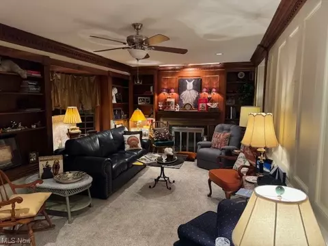 Living - 78 Newport Dr, Boardman, OH 44512 photo 6 of 7