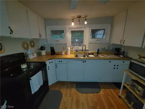 98 Eagle St, Madison, OH 44057 photo 13