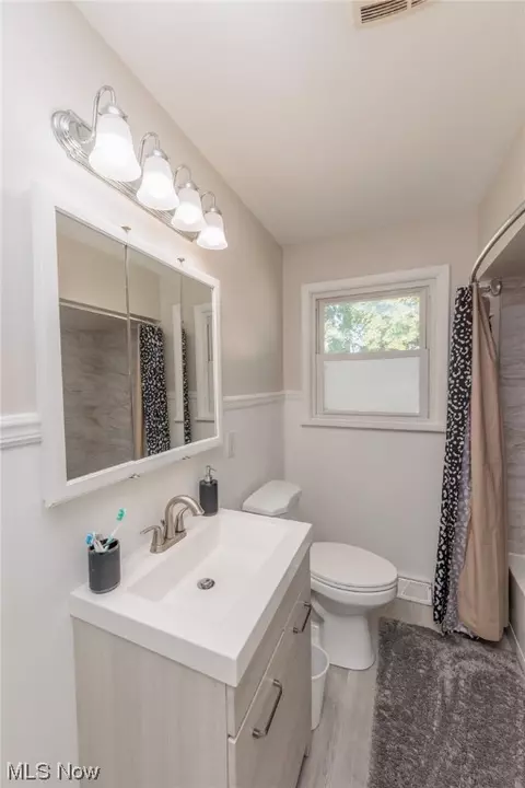 952 N Pasadena Ave, Elyria, OH 44035 photo 25