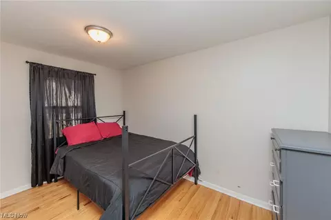 952 N Pasadena Ave, Elyria, OH 44035 photo 23