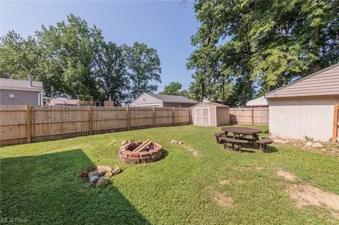 952 N Pasadena Ave, Elyria, OH 44035 photo 33