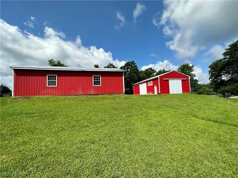 641 Wright Rd, Walker, WV 26180 photo 4