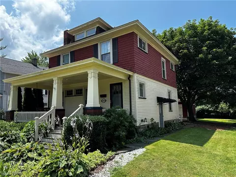 5909 Jefferson Ave, Ashtabula, OH 44004 photo 2