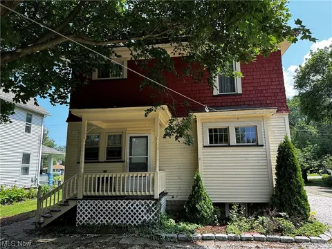 5909 Jefferson Ave, Ashtabula, OH 44004 photo 4