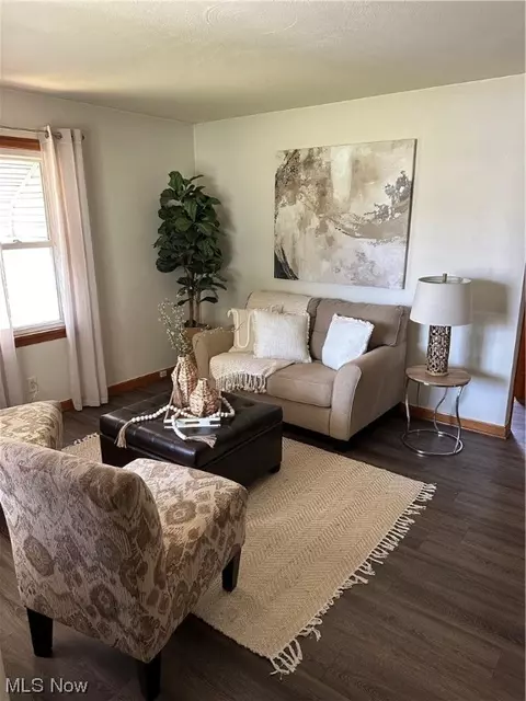 383 Poland Ave, Struthers, OH 44471 photo 6