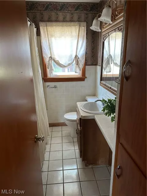 383 Poland Ave, Struthers, OH 44471 photo 17