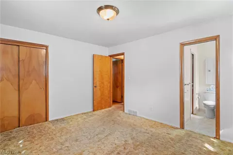 7867 Ridge Rd, Parma, OH 44129 photo 20