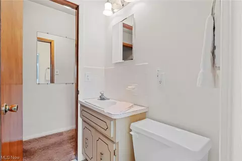 7867 Ridge Rd, Parma, OH 44129 photo 25