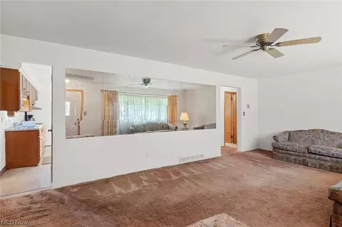 7867 Ridge Rd, Parma, OH 44129 photo 12