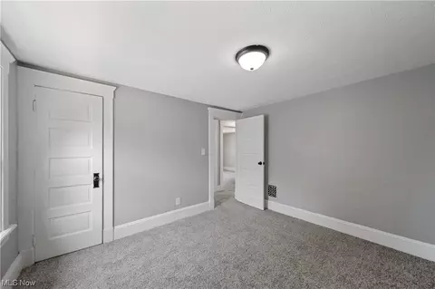 512 W 34th St, Ashtabula, OH 44004 photo 20