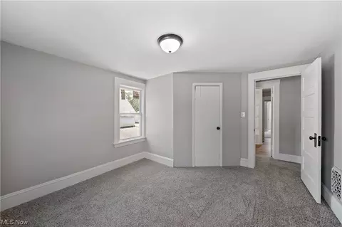 512 W 34th St, Ashtabula, OH 44004 photo 16