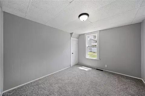 512 W 34th St, Ashtabula, OH 44004 photo 12