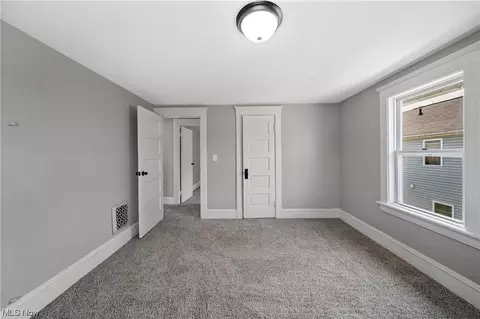 512 W 34th St, Ashtabula, OH 44004 photo 18