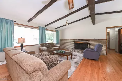 770 16th St, Elyria, OH 44035 photo 3