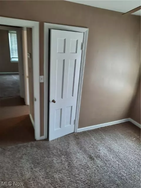 770 E 260th St, Euclid, OH 44132 photo 11