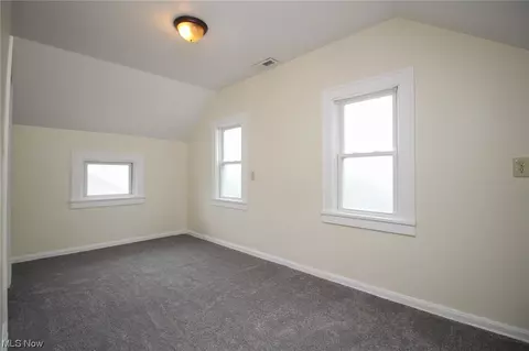 7622 State Rd, Parma, OH 44134 photo 11
