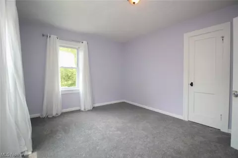 7622 State Rd, Parma, OH 44134 photo 8
