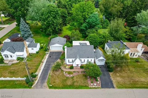 4449 17th St NW, Canton, OH 44708 photo 2