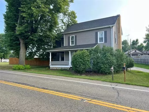 5384 St Rt 516, Dover, OH 44622